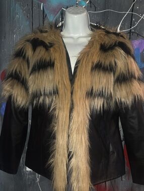 Faux Fur Trim Black Blazer Jacket with Tan Highlights